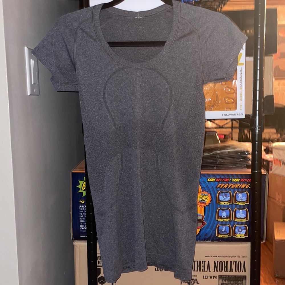 Lululemon swiftly tech tee